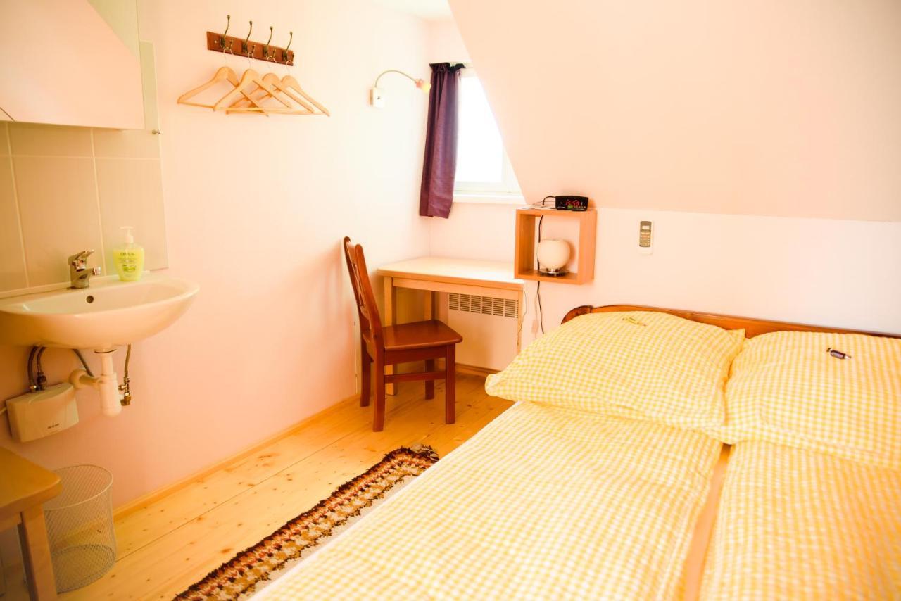 Kalda Talu Villa Tolliste Bagian luar foto
